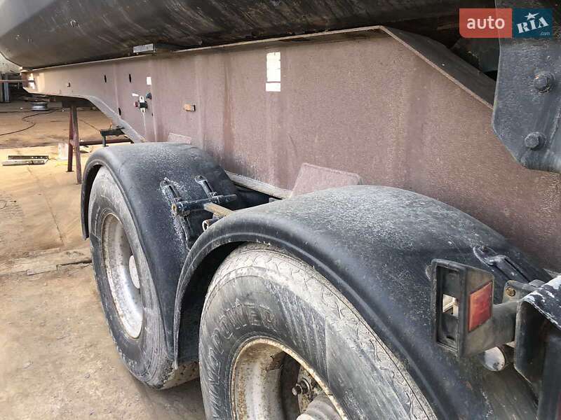 Шасси Langendorf SKS 2005 в Рогатине