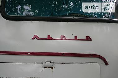 Автобус ЛАЗ 695 2000 в 
