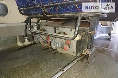 Автобус ЛАЗ 695 2000 в 