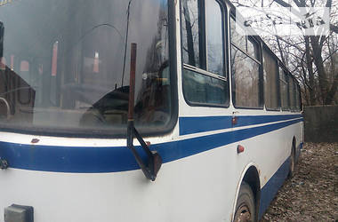 Пригородный автобус ЛАЗ 695 2005 в 