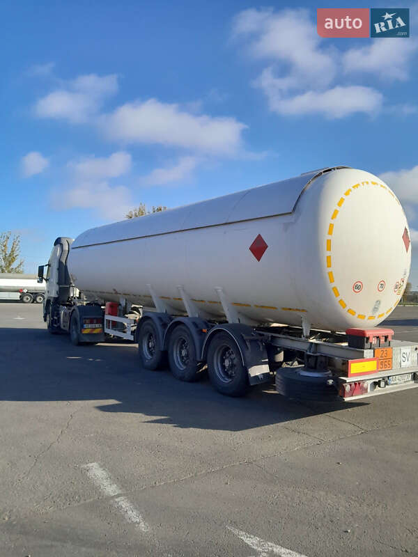 Газовоз LDS NG 2010 в Киеве