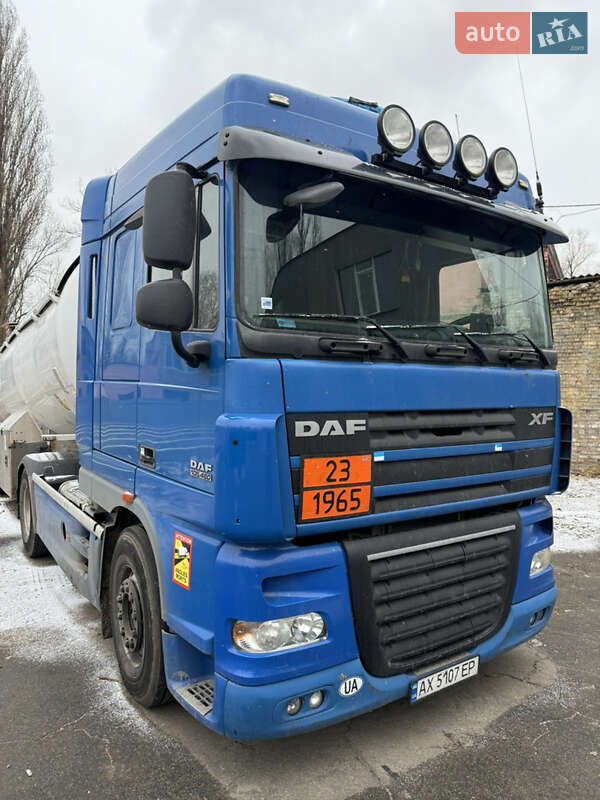 Газовоз LDS NG 2012 в Киеве