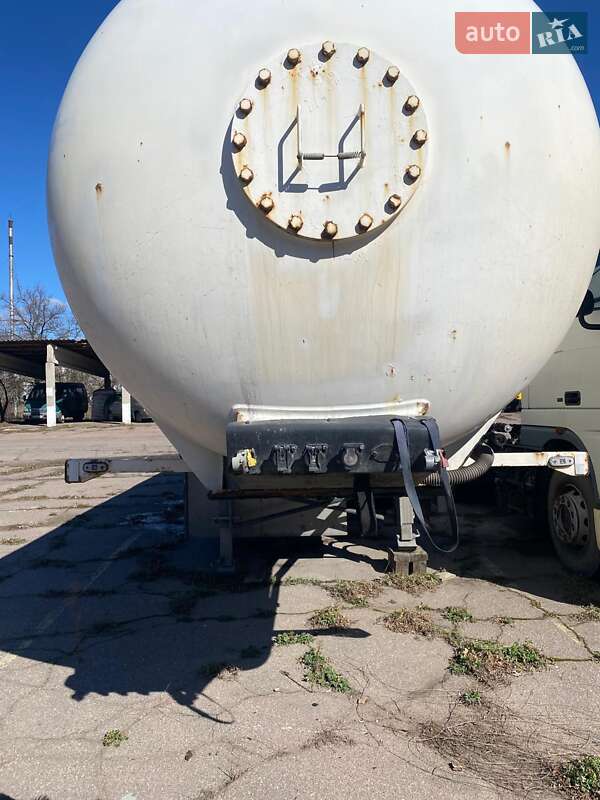 Газовоз LDS NG 2009 в Киеве