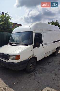 Грузовой фургон LDV Convoy 2004 в 