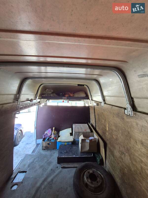 Вантажний фургон LDV Convoy 2005 в Чернігові