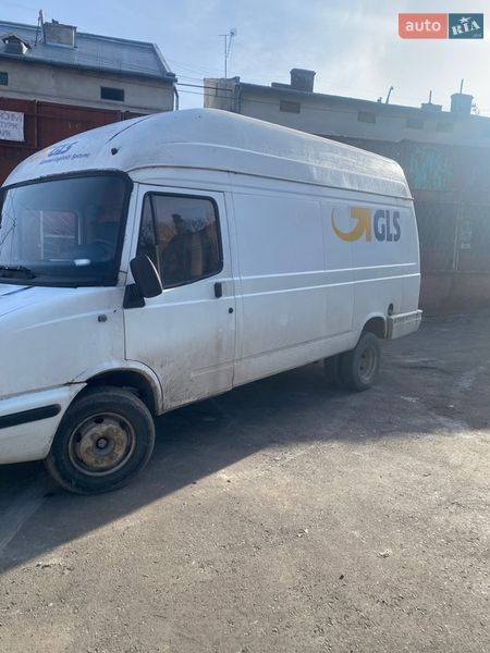 Грузовой фургон LDV Convoy 2005 в Львове