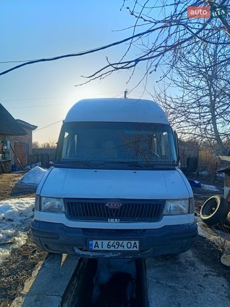 Минивэн LDV Convoy 2004 в Нежине