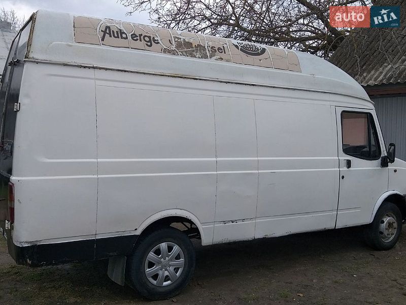 Грузовой фургон LDV Convoy 1999 в Баре