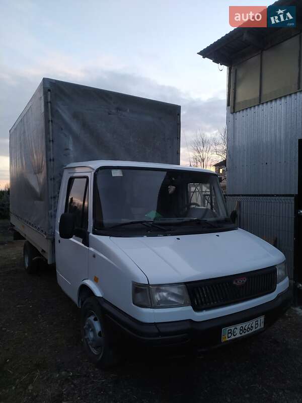 Седан LDV Maxus 2003 в Львові