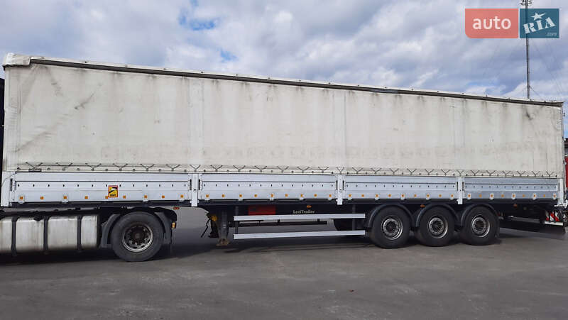 Тентованный борт (штора) - полуприцеп LeciTrailer 3E19SD 2004 в Чернигове