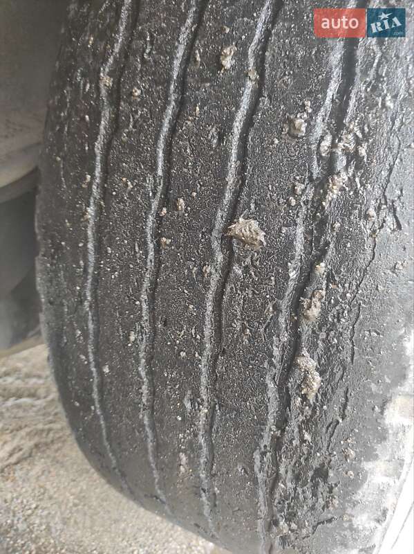 Зерновоз - полуприцеп LeciTrailer BPW 1997 в Мироновке