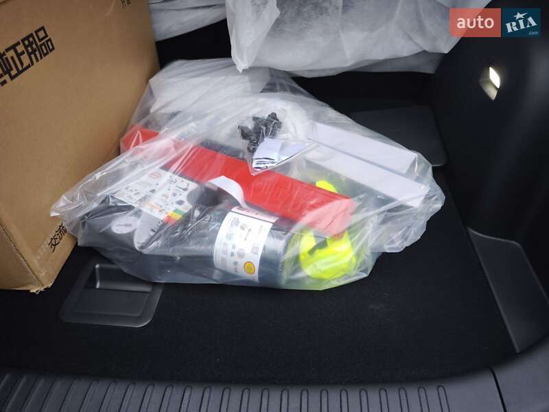 Внедорожник / Кроссовер Leopard 3 2025 в Киеве