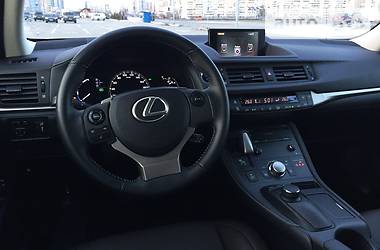 Хэтчбек Lexus CT 2014 в Киеве