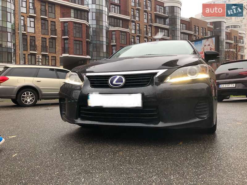 Хетчбек Lexus CT 2011 в Києві