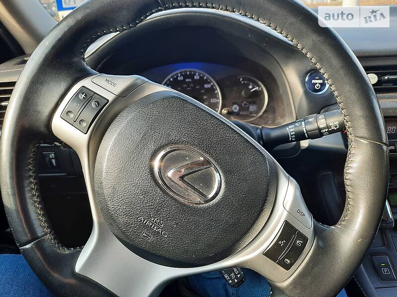 Хэтчбек Lexus CT 2013 в Краматорске