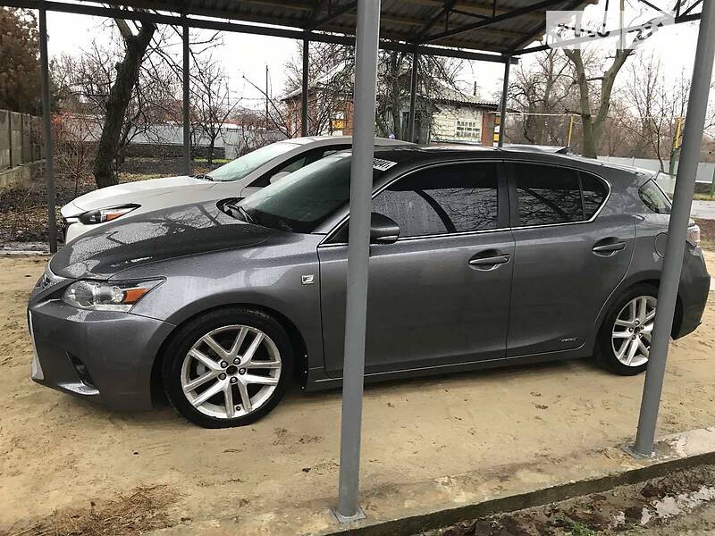 Хэтчбек Lexus CT 2014 в Полтаве