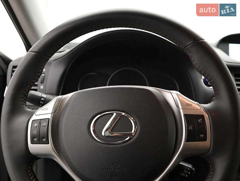 Хэтчбек Lexus CT 2013 в Виннице