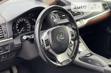 Хэтчбек Lexus CT 2011 в Киеве