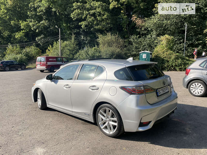 Хэтчбек Lexus CT 2014 в Львове фото 15 Хэтчбек Lexus CT 2014 в Львове