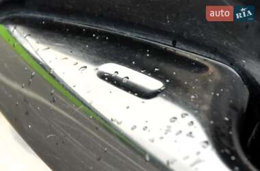 Хэтчбек Lexus CT 2012 в 