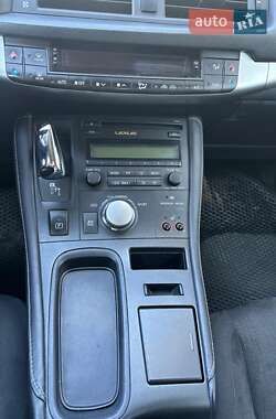 Хэтчбек Lexus CT 2011 в Ужгороде