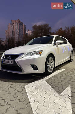 Хэтчбек Lexus CT 2015 в Киеве