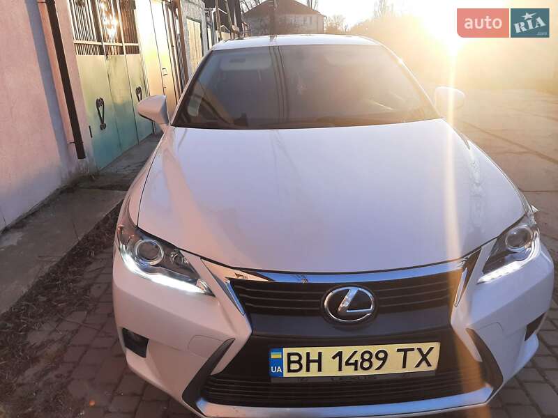 Хэтчбек Lexus CT 2015 в Одессе