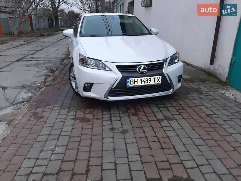 Хэтчбек Lexus CT 2015 в Одессе