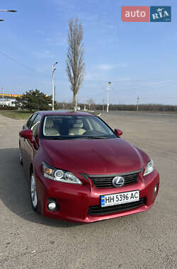 Хэтчбек Lexus CT 2012 в Измаиле