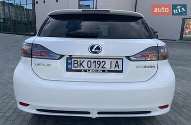 Хэтчбек Lexus CT 2011 в Ровно