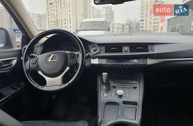 Хэтчбек Lexus CT 2015 в Киеве