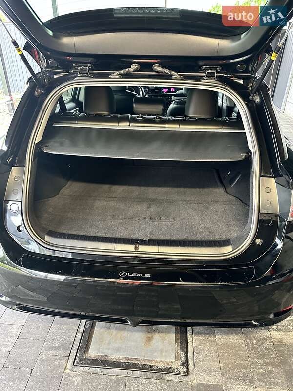 Хетчбек Lexus CT 2011 в Броварах фото 13 Хетчбек Lexus CT 2011 в Броварах