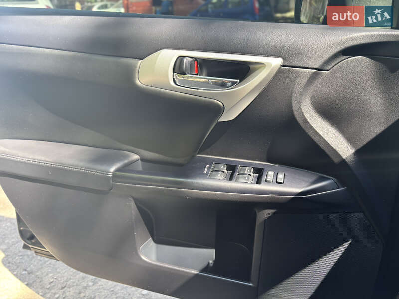 Хэтчбек Lexus CT 2013 в Одессе фото 18 Хэтчбек Lexus CT 2013 в Одессе