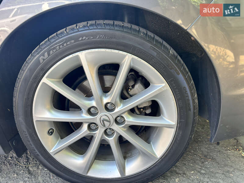 Хэтчбек Lexus CT 2013 в Одессе фото 20 Хэтчбек Lexus CT 2013 в Одессе