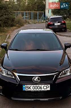 Хэтчбек Lexus CT 2014 в Ровно