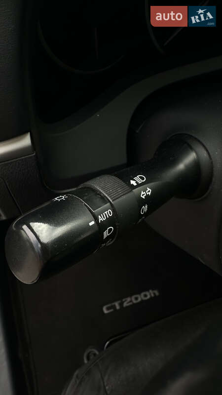 Хэтчбек Lexus CT 2011 в Киеве фото 11 Хэтчбек Lexus CT 2011 в Киеве