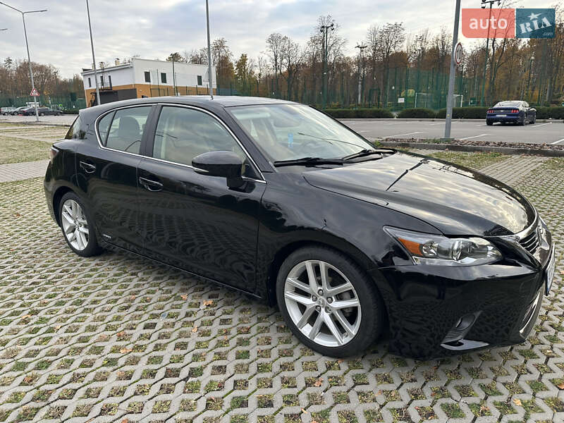 Хэтчбек Lexus CT 2014 в Харькове