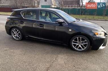Хэтчбек Lexus CT 2015 в 