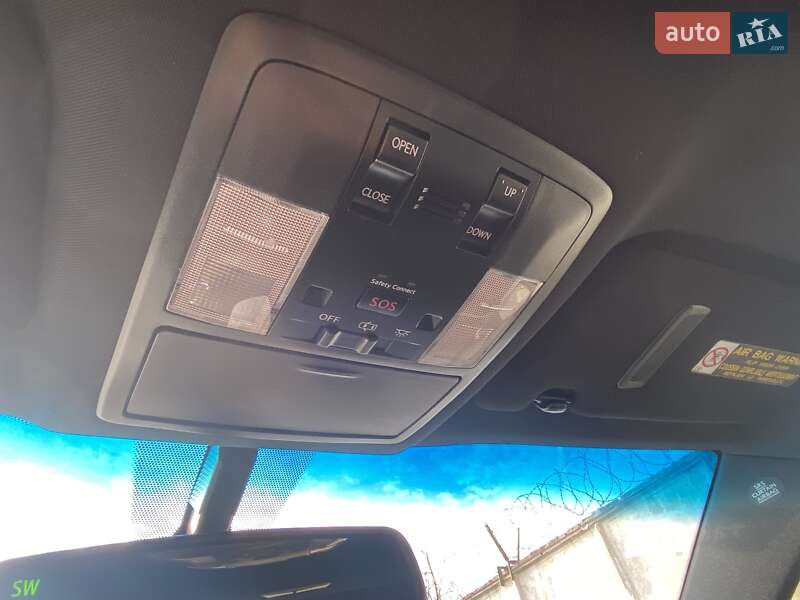 Хэтчбек Lexus CT 2015 в Киеве