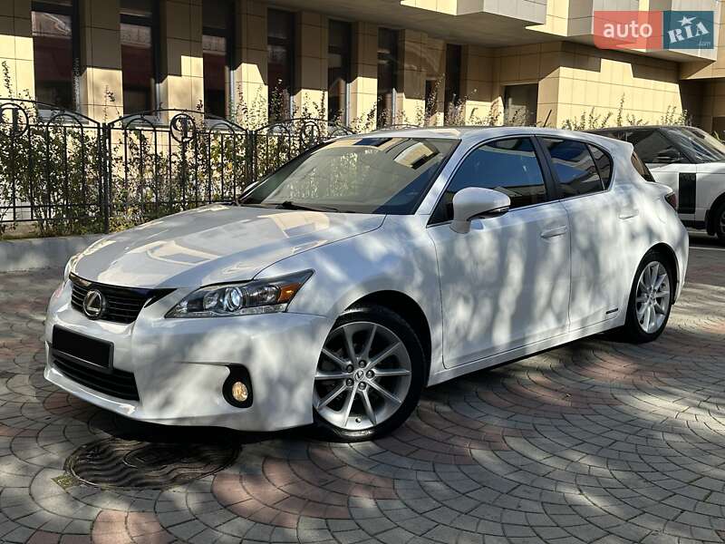 Хэтчбек Lexus CT 2013 в Одессе фото 5 Хэтчбек Lexus CT 2013 в Одессе