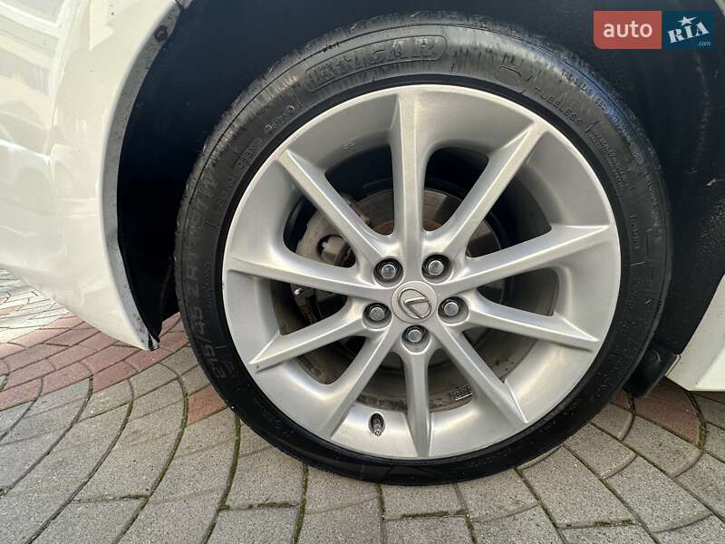 Хэтчбек Lexus CT 2013 в Одессе фото 48 Хэтчбек Lexus CT 2013 в Одессе