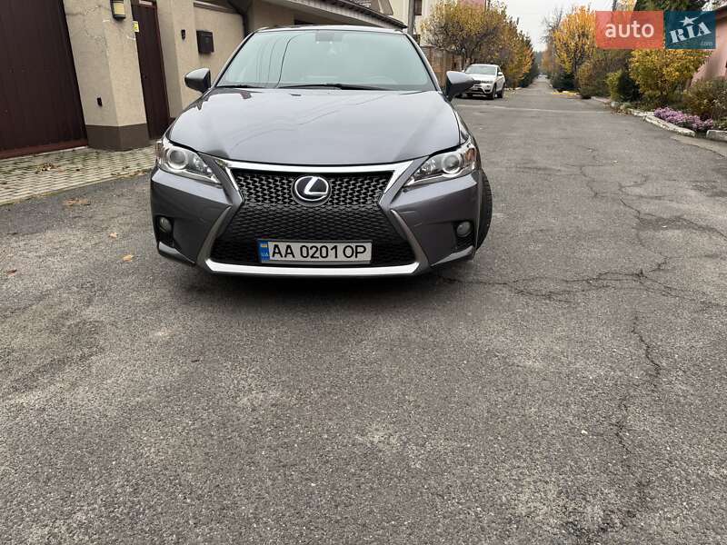 Хетчбек Lexus CT 2015 в Києві
