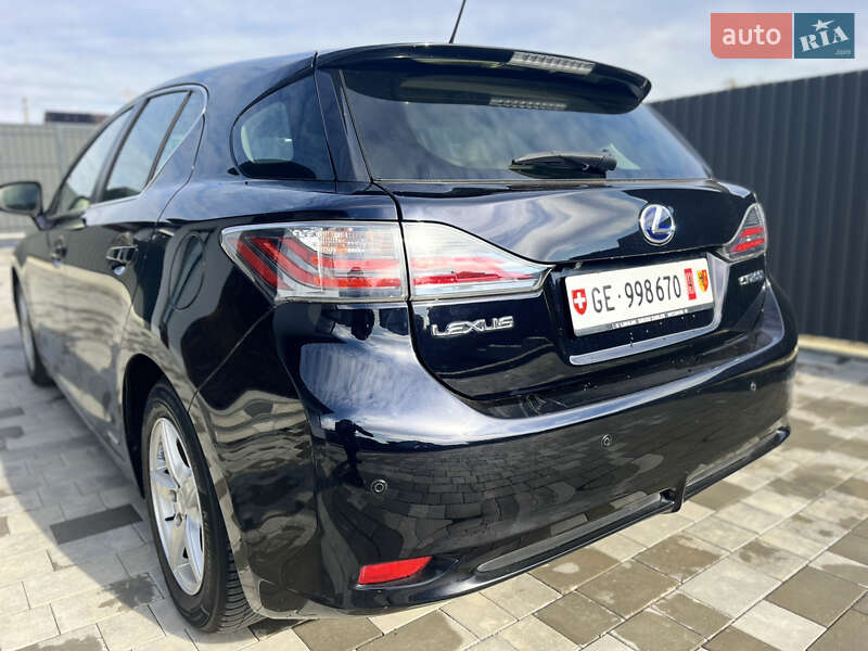 Хетчбек Lexus CT 2011 в Луцьку