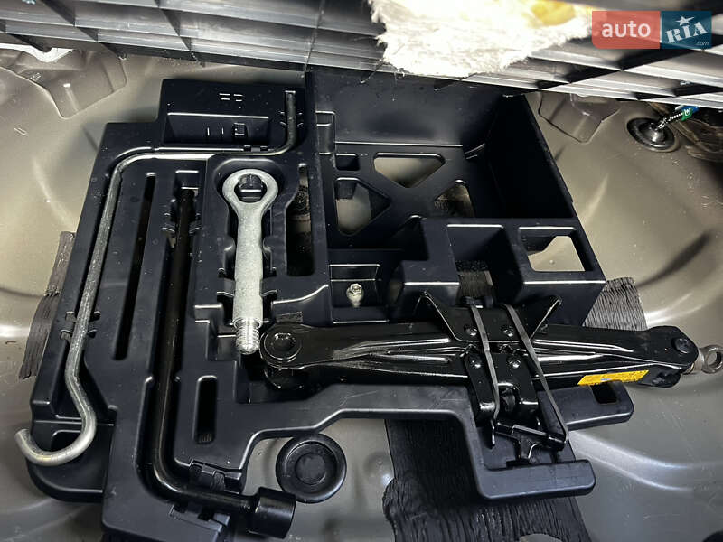 Хетчбек Lexus CT 2011 в Луцьку