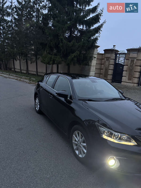 Хетчбек Lexus CT 2011 в Харкові фото 6 Хетчбек Lexus CT 2011 в Харкові