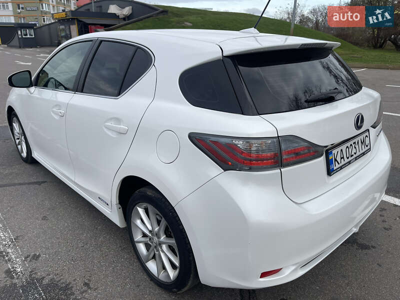 Хэтчбек Lexus CT 2011 в Киеве фото 6 Хэтчбек Lexus CT 2011 в Киеве