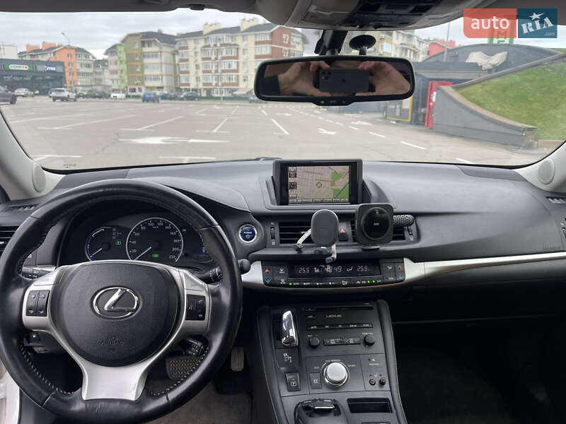 Хэтчбек Lexus CT 2011 в Киеве фото 11 Хэтчбек Lexus CT 2011 в Киеве
