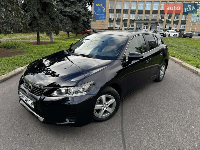 Хэтчбек Lexus CT 2011 в Николаеве