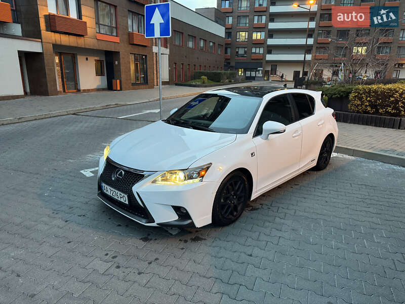 Хэтчбек Lexus CT 2014 в Киеве фото 3 Хэтчбек Lexus CT 2014 в Киеве
