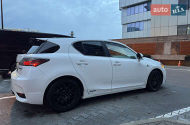Хэтчбек Lexus CT 2014 в Киеве